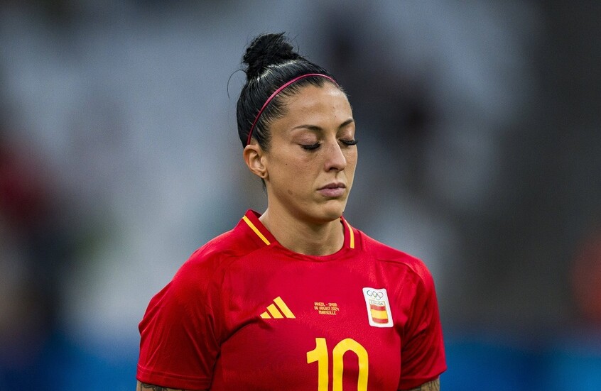 Rubiales embarrasses Hermoso during his testimony 